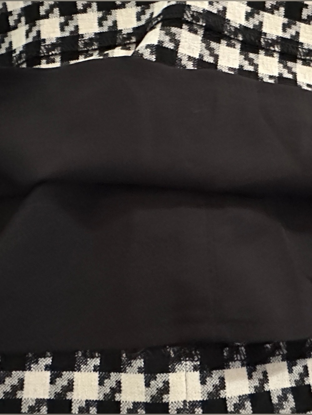 NWT Ann Taylor Black & White Houndstooth V-Neck Mini Dress, Size 10 - Picture 8 of 9